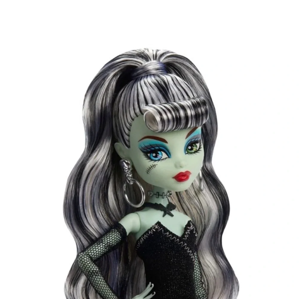 Mattel Barbie Frankie Doll - Green, Black & Silver Accents - Picture 3 of 5